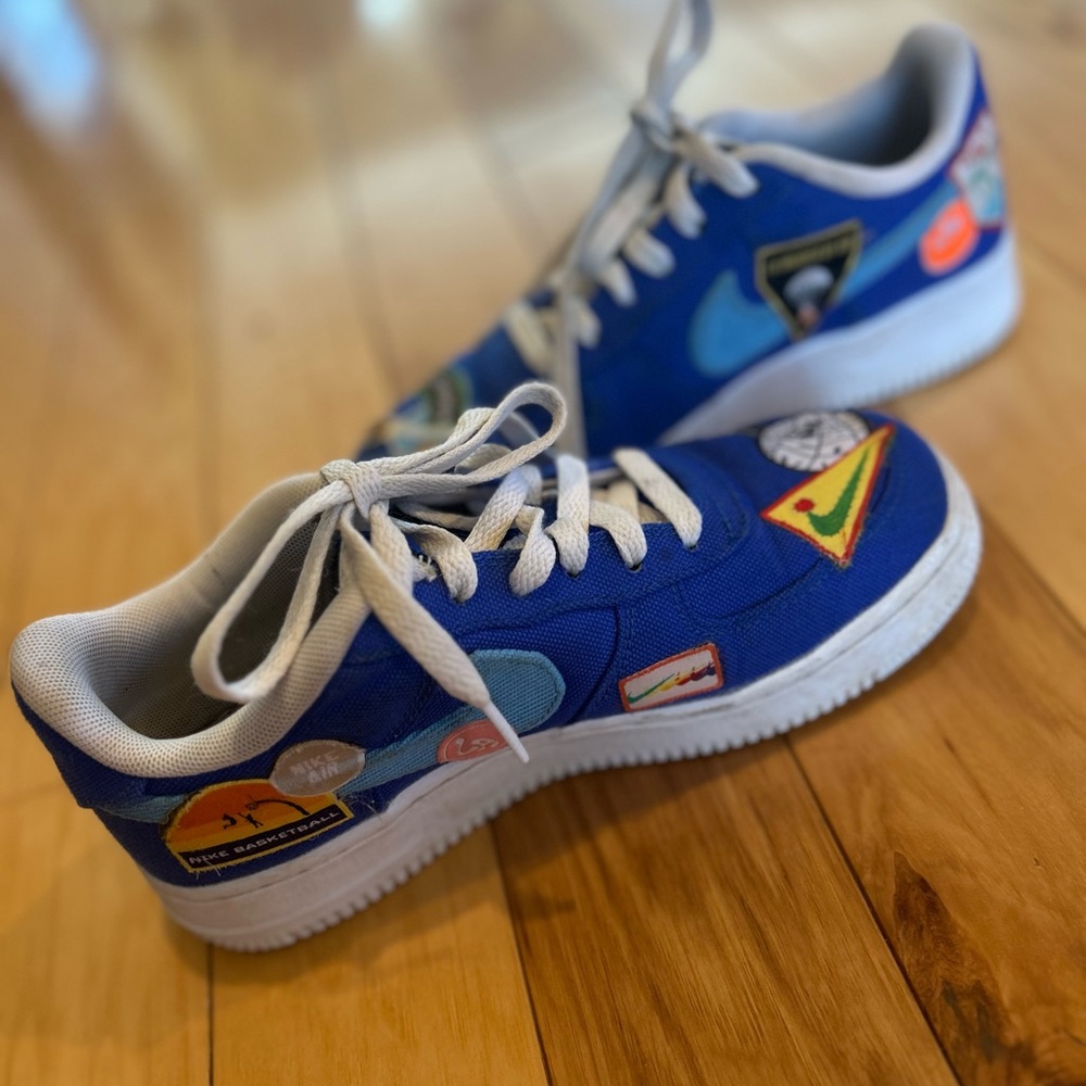 Nike Air Force 1 Low Patched Up Los Angeles GS DX2304-400 Youth Sneakers - Picture 12 of 13